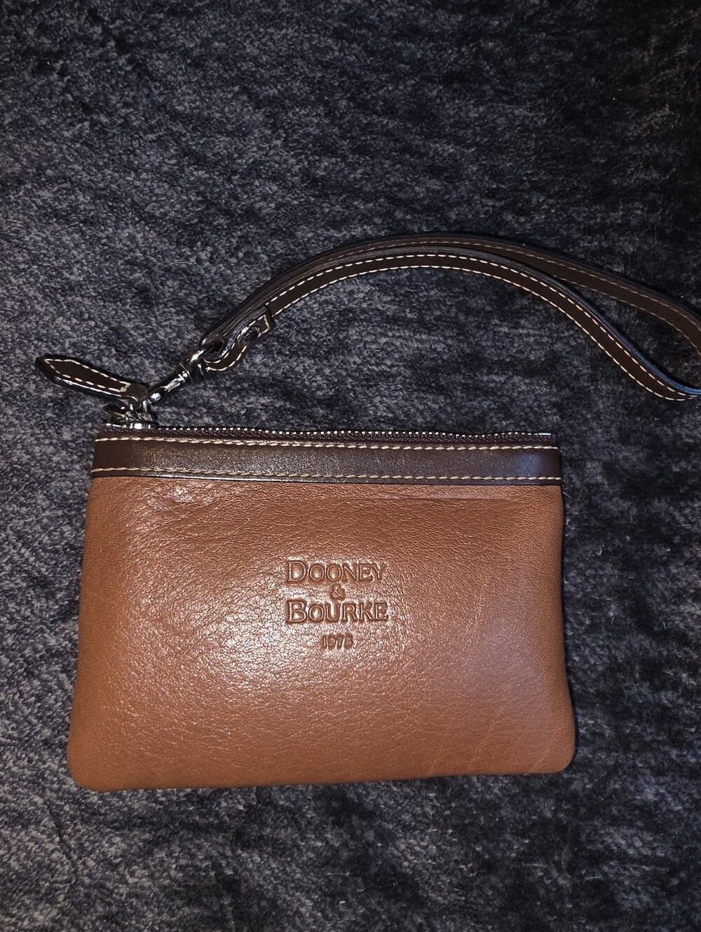 Dooney & Bourke Tan Brown Leather Wristlet Pouch - Picture 2 of 3